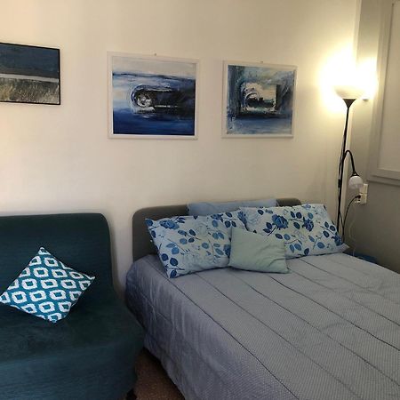 Welcome In The Cozy Blue Nest Pedestrian Menton Exterior photo