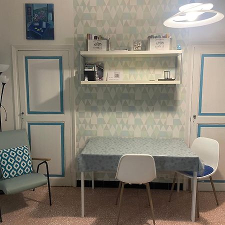 Welcome In The Cozy Blue Nest Pedestrian Menton Exterior photo